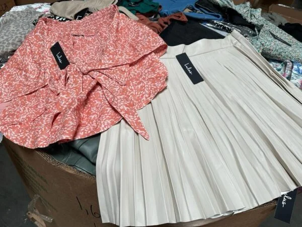 Lulus Women’s Assorted Apparel thumbnail 6