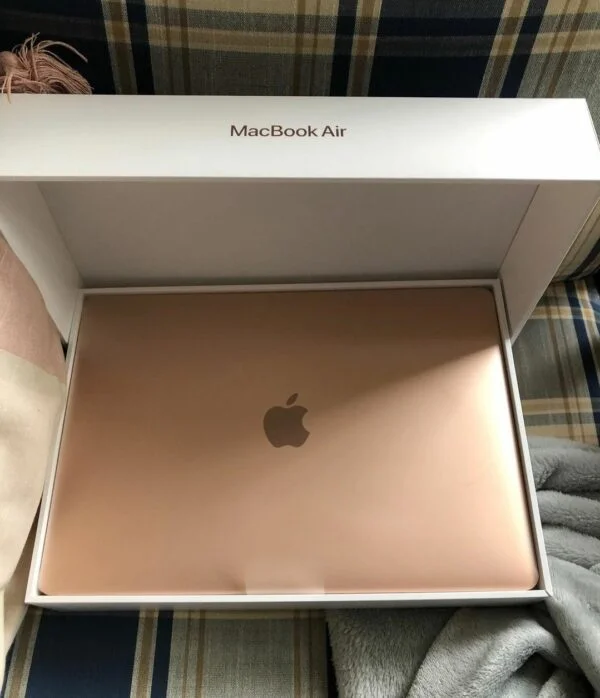 Macbook Liquidation thumbnail 2