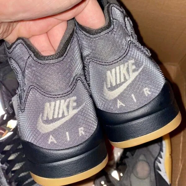 AJ5 Black Wings thumbnail 3