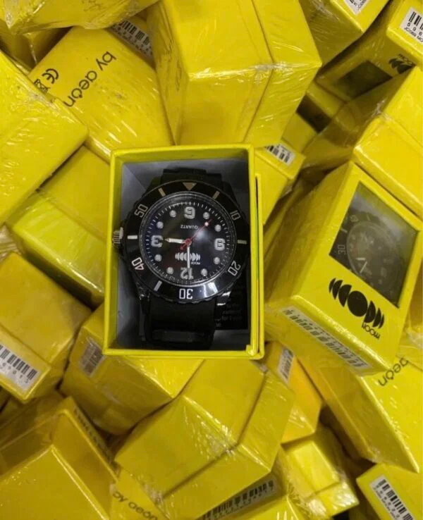 Moon Black Unisex Watch Pallet — liquidation pallet load photo 1