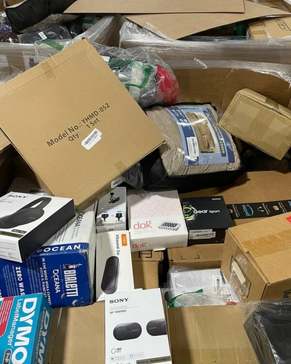 Amazon 7th Tall Small Pallets — liquidation pallet load photo 1