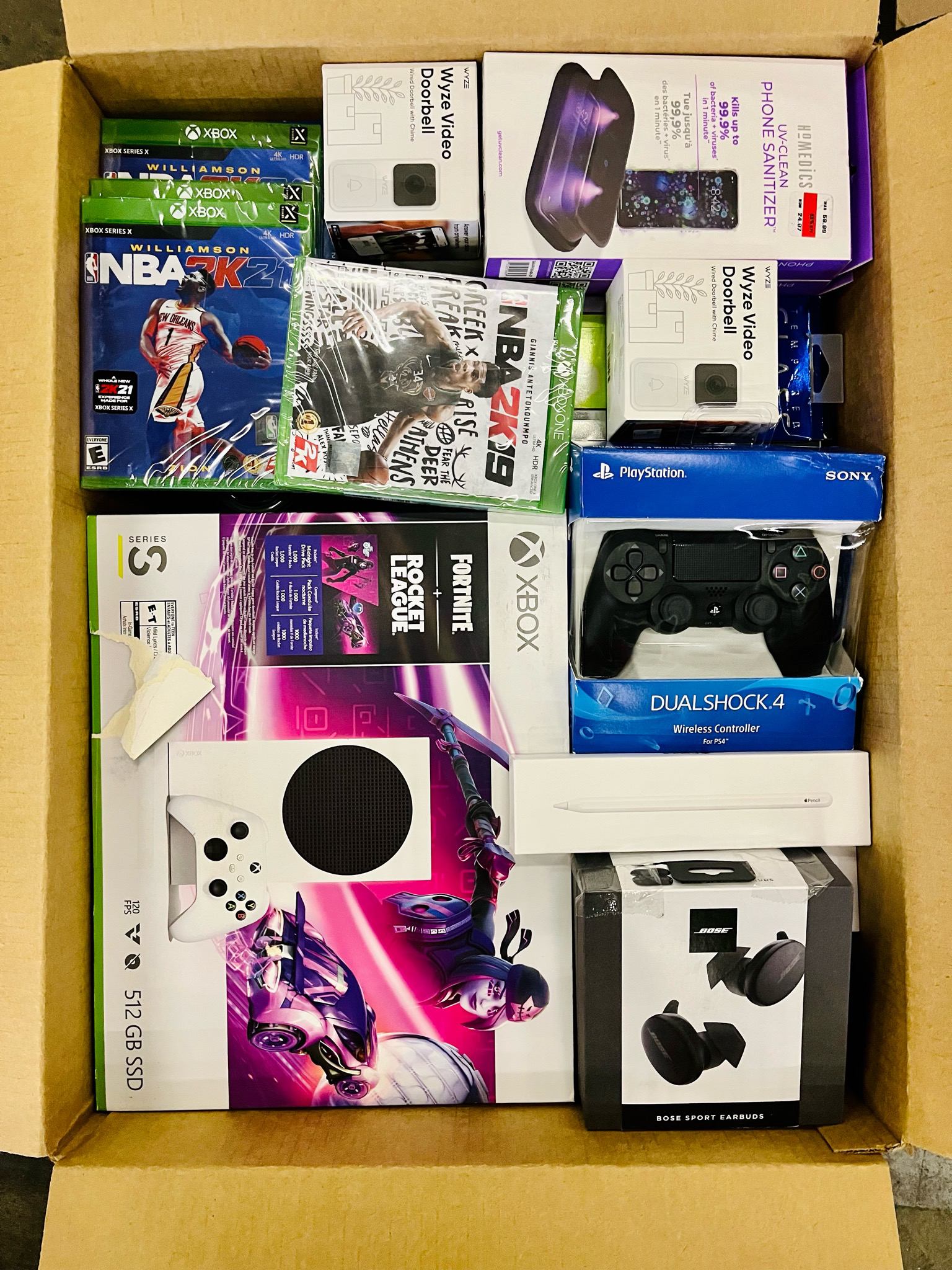 PREMIUM TARGET ELECTRONICS MYSTERY BOX — liquidation pallet load photo 1