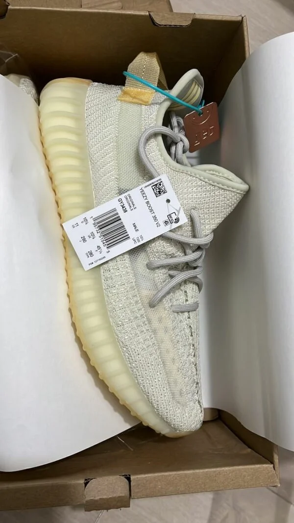 Yeezy Sneakers Pallets thumbnail 7