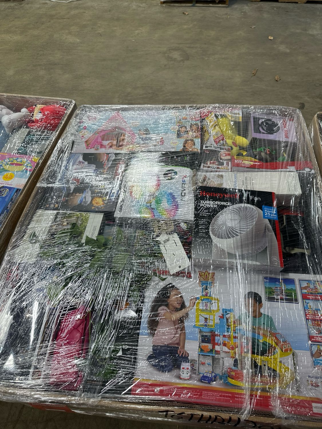 TGTHP-4205 — liquidation pallet load photo 1