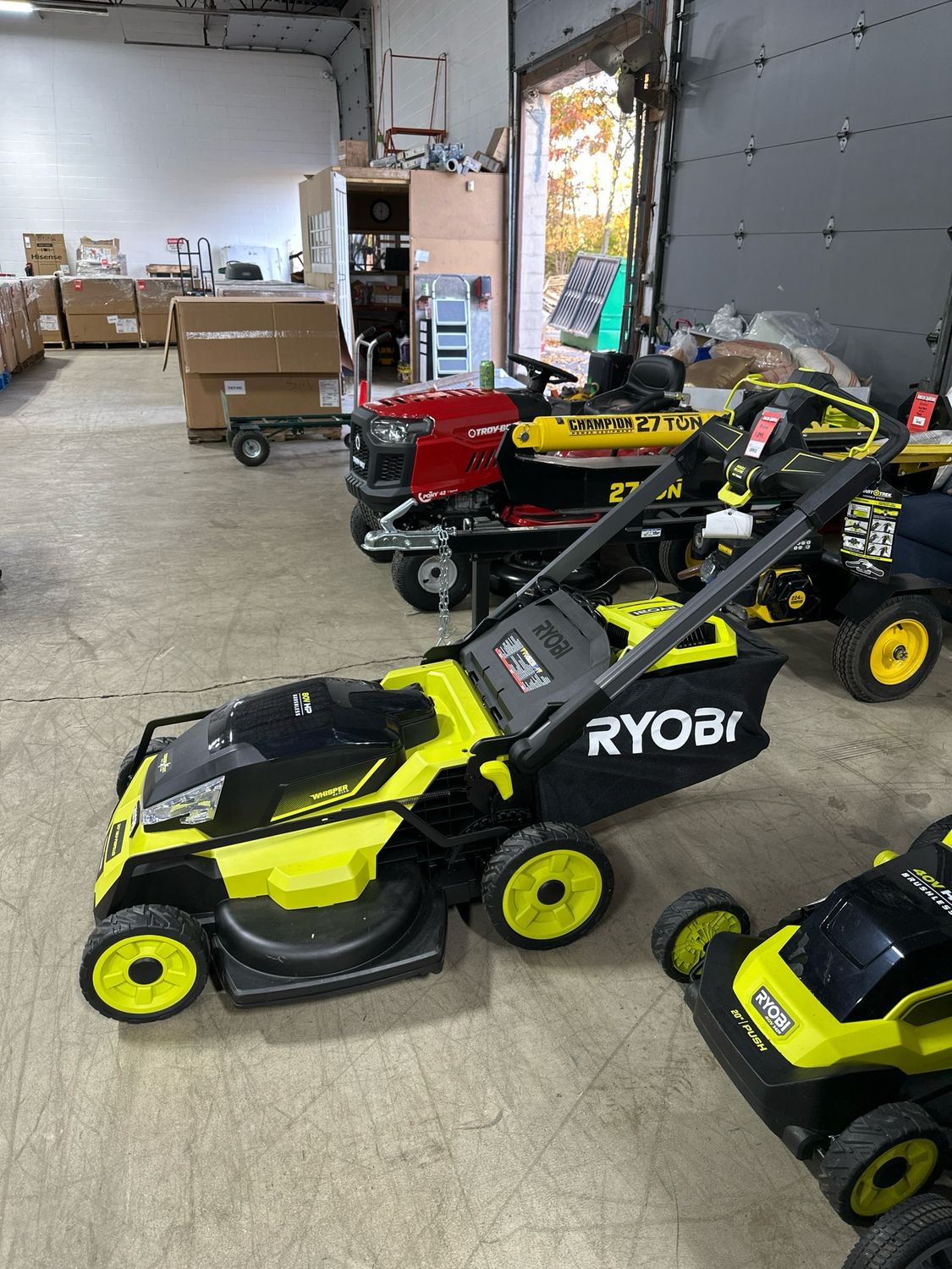 Ryobi 80v HP Whisper Series 30″ Self-Propelled Lawn Mower thumbnail 2