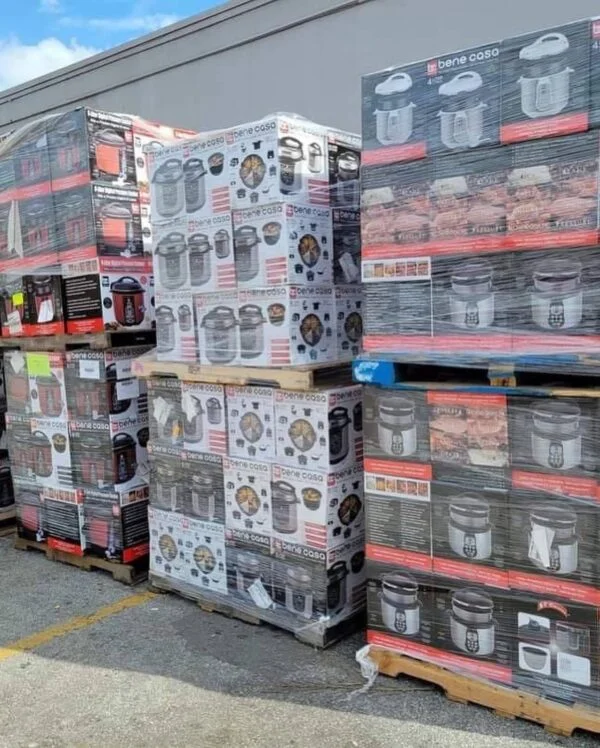 Bulk Electric Pressure Cookers — liquidation pallet load photo 1