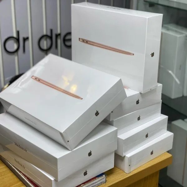 Macbook Liquidation — liquidation pallet load photo 1