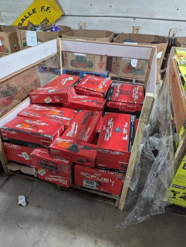 Milwaukee Tool Pallet thumbnail 8