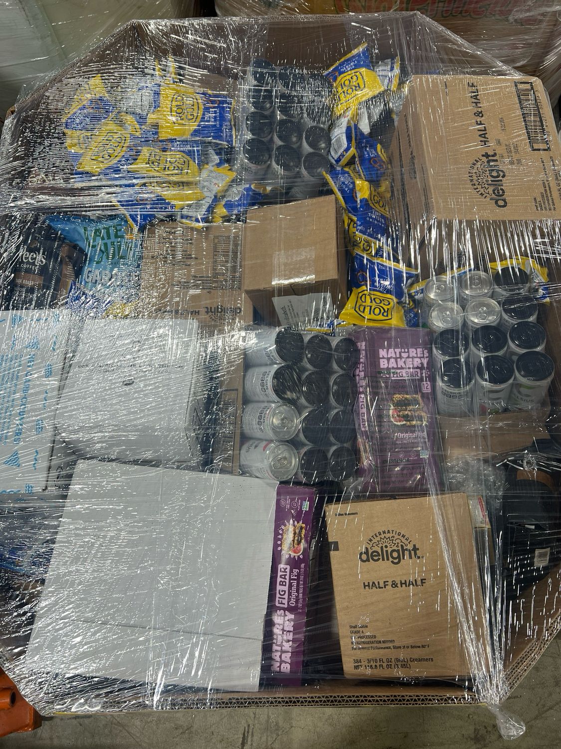 Amazon Food Pallet AMZF-3408 — liquidation pallet load photo 1