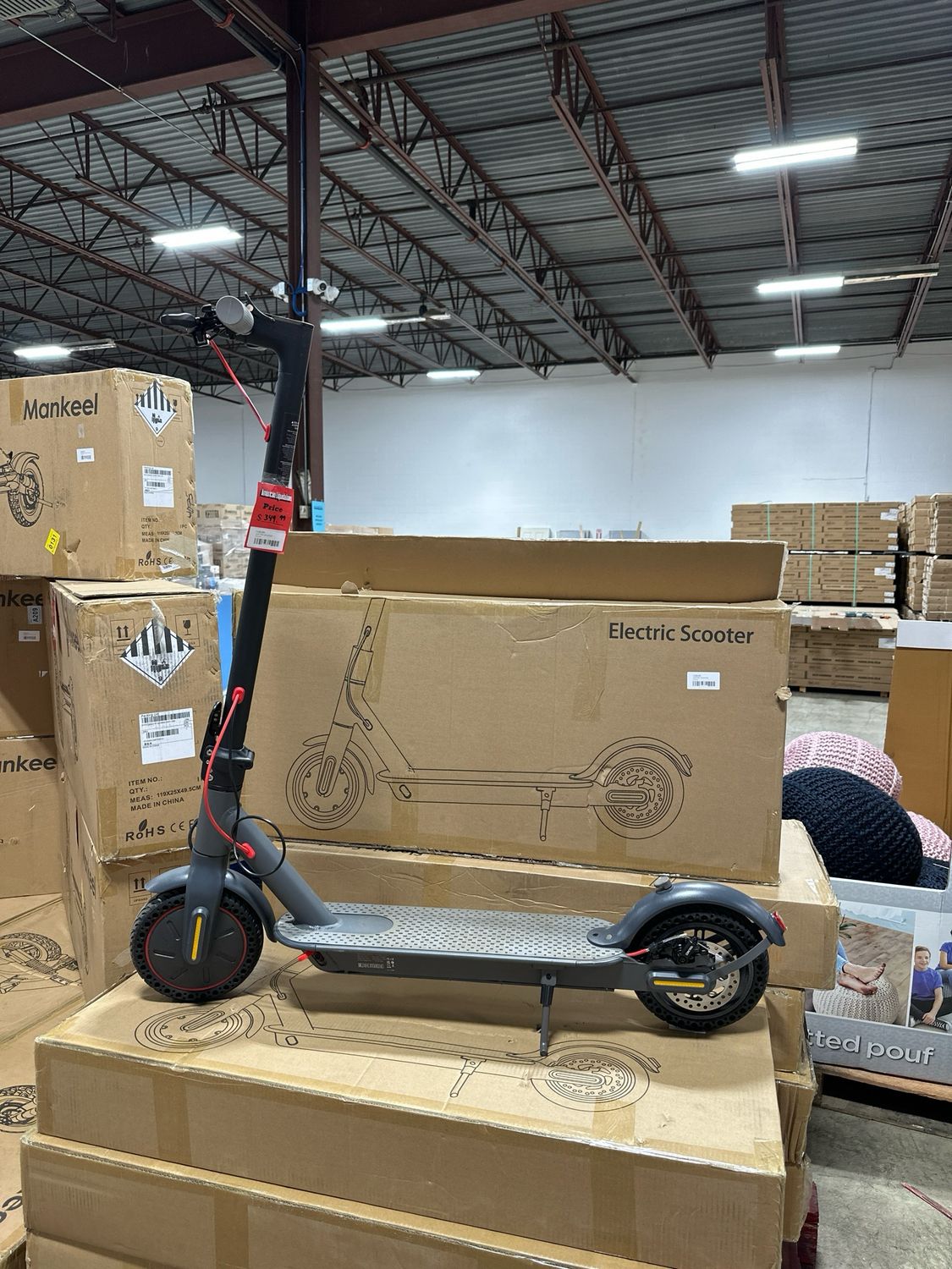 ELECTRIC SCOOTER — liquidation pallet load photo 1