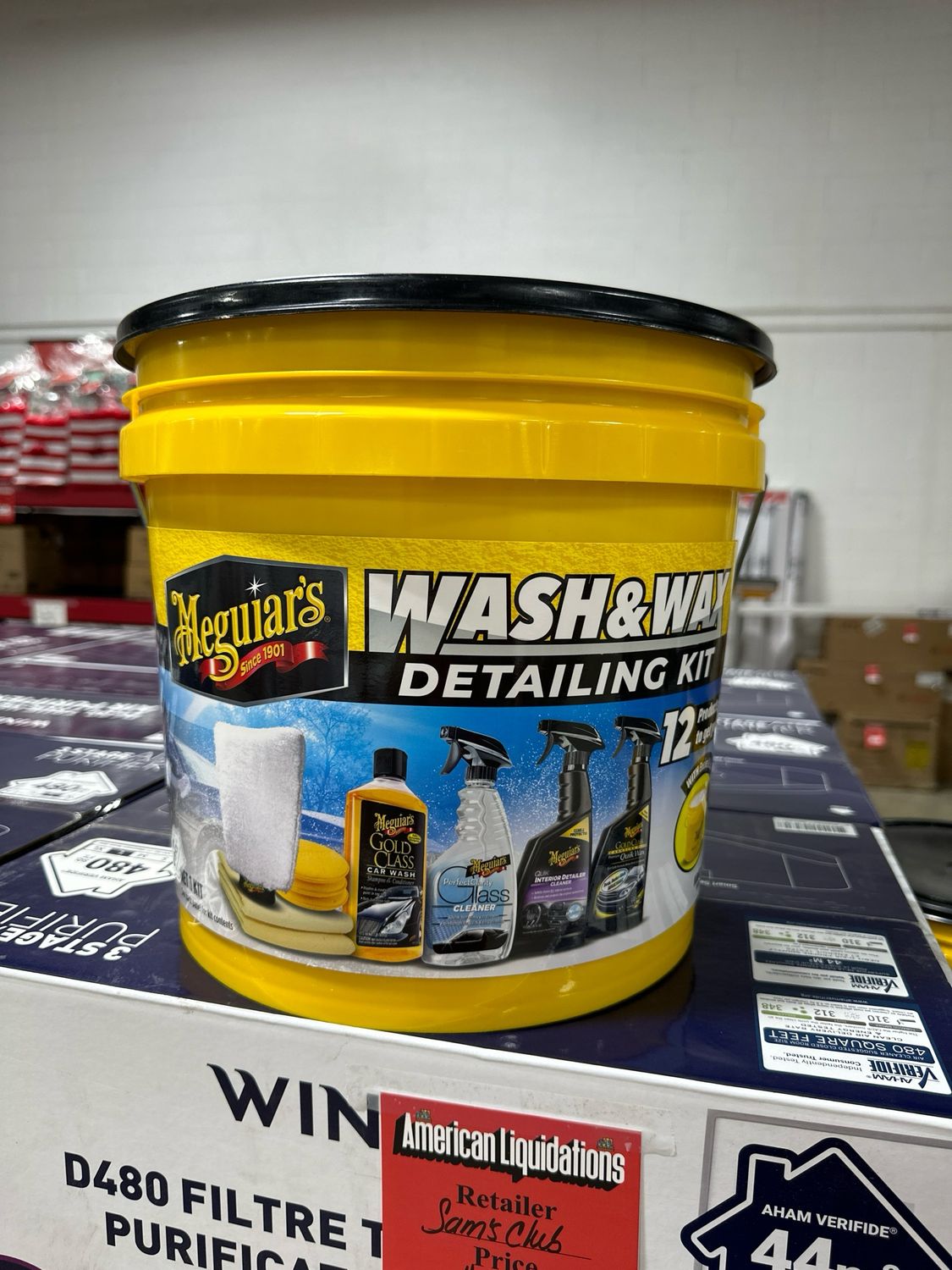 Meguiar’s 12 Piece Car Wash & Wax Detailing Kit Bucket Glass & Interior Cleaner — liquidation pallet load photo 1