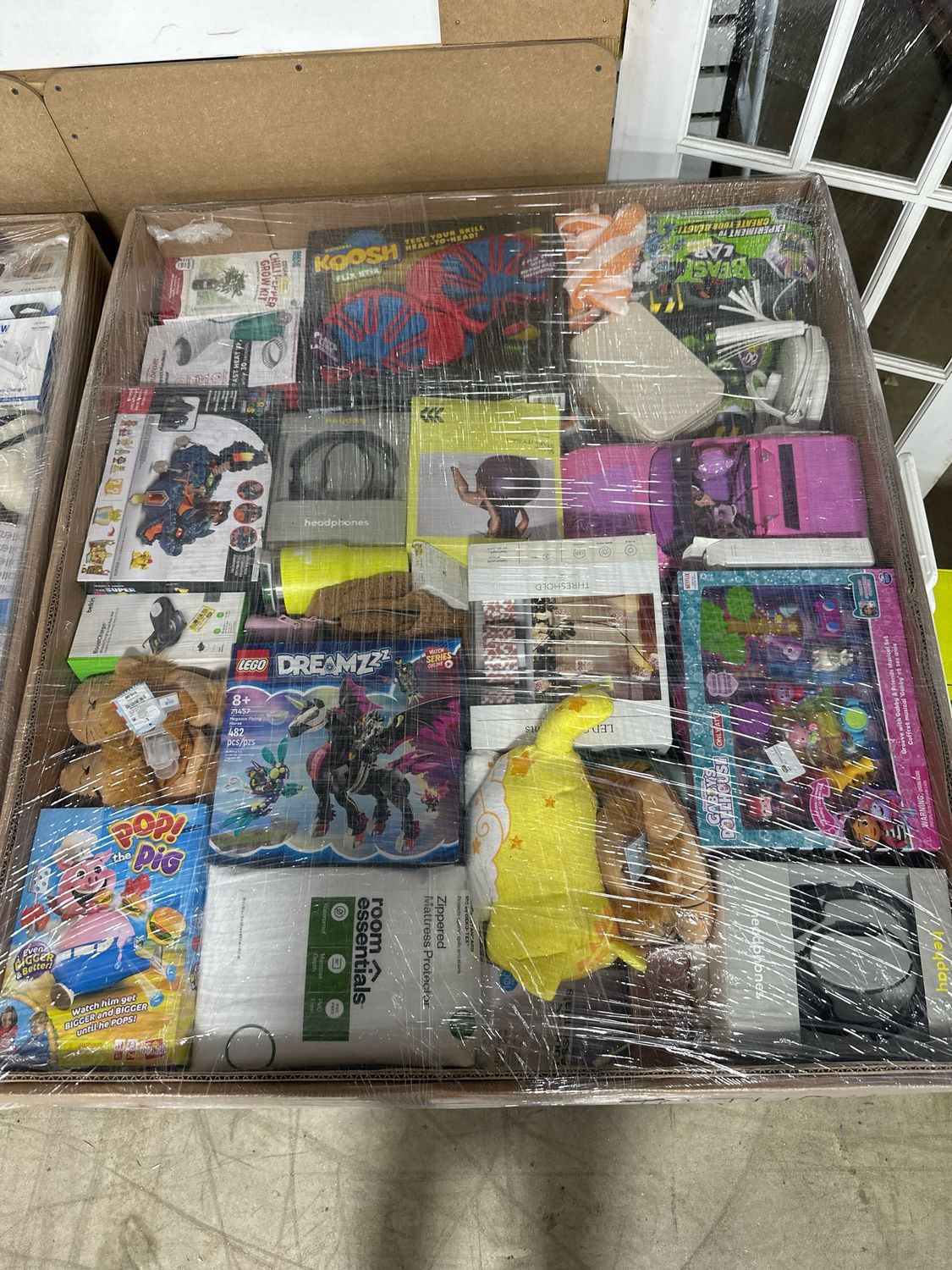 TGTHP-4026 — liquidation pallet load photo 1