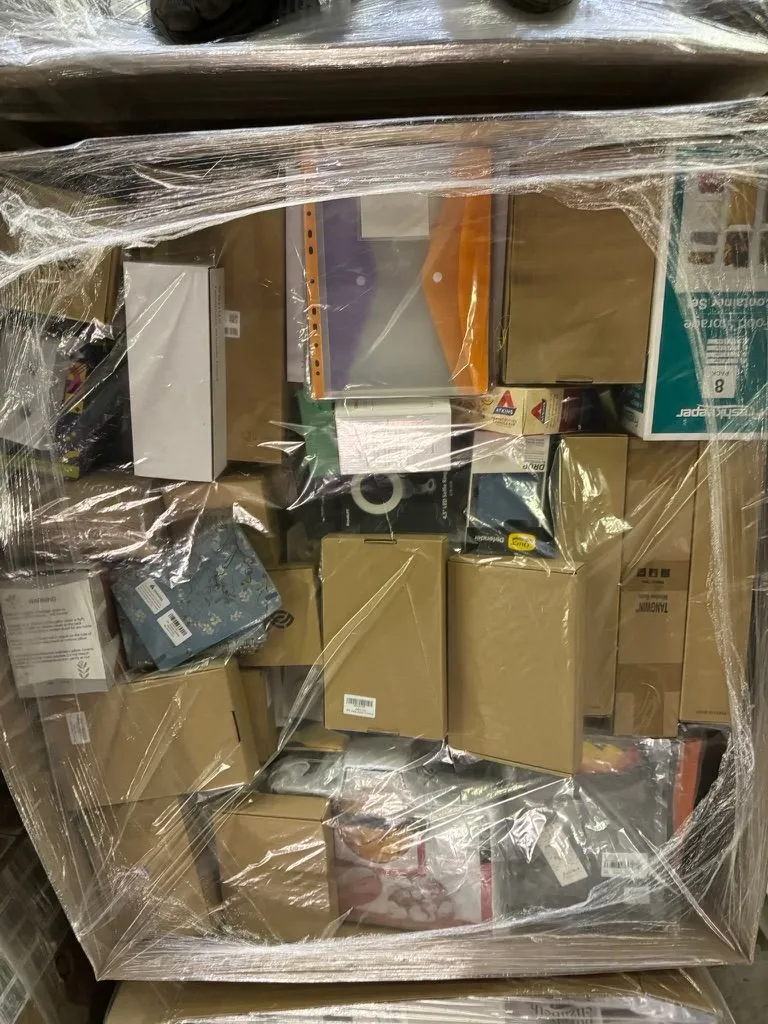 Amazon High Piece Truckload — liquidation pallet load photo 1