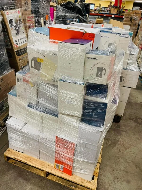 Overstock Loads Pallets — liquidation pallet load photo 1